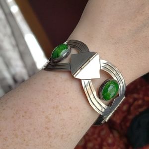 Silver w/ green glass stone bracelet mexico